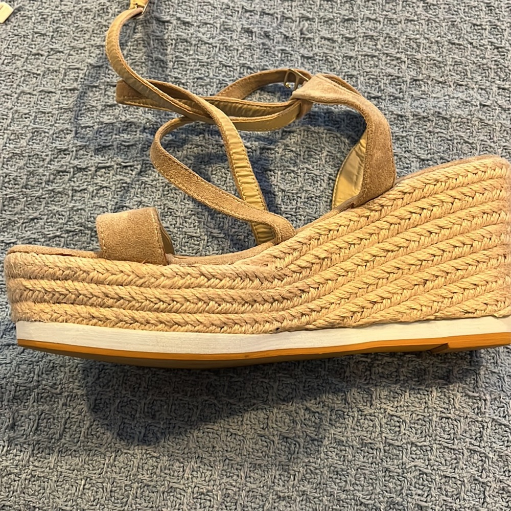 Very nice styled, espadrilles New